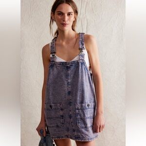 FREE PEOPLE WE THE FREE OVERALL SMOCK MINI TOP with Pink Dreams Wash NWT sz L